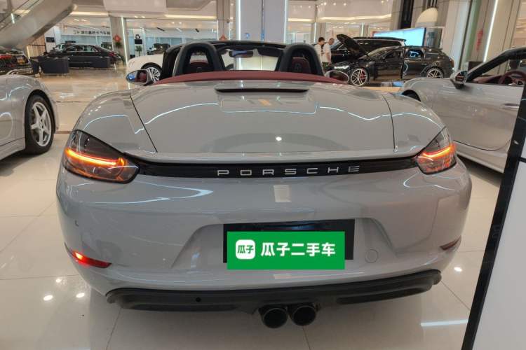 Used Porsche 718 2018 Boxster 2.0T Exterior 4