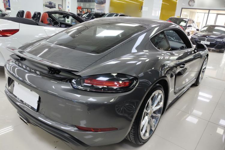 Used Porsche 718 2018 Cayman 2.0T Exterior 5