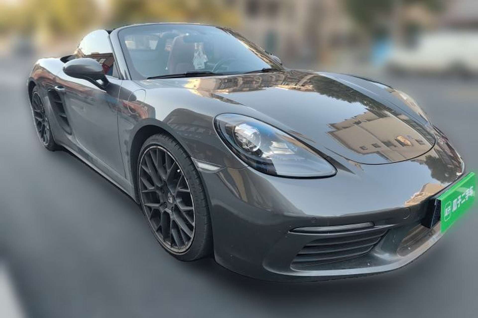 Used Porsche 718 2018 Boxster 2.0T Front Right 45 Deg