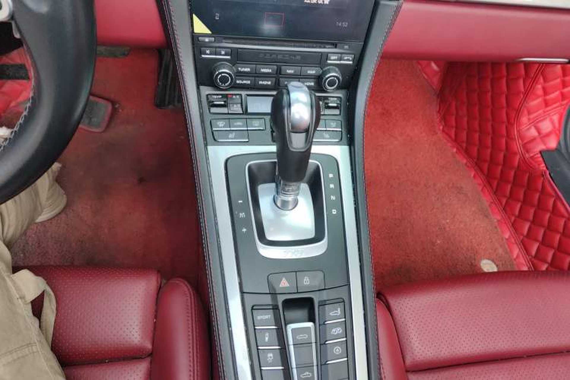 Used Porsche 718 2018 Boxster 2.0T Gear Lever