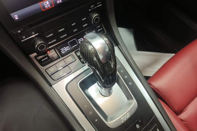Used Porsche 718 2018 Boxster 2.0T Gear Lever