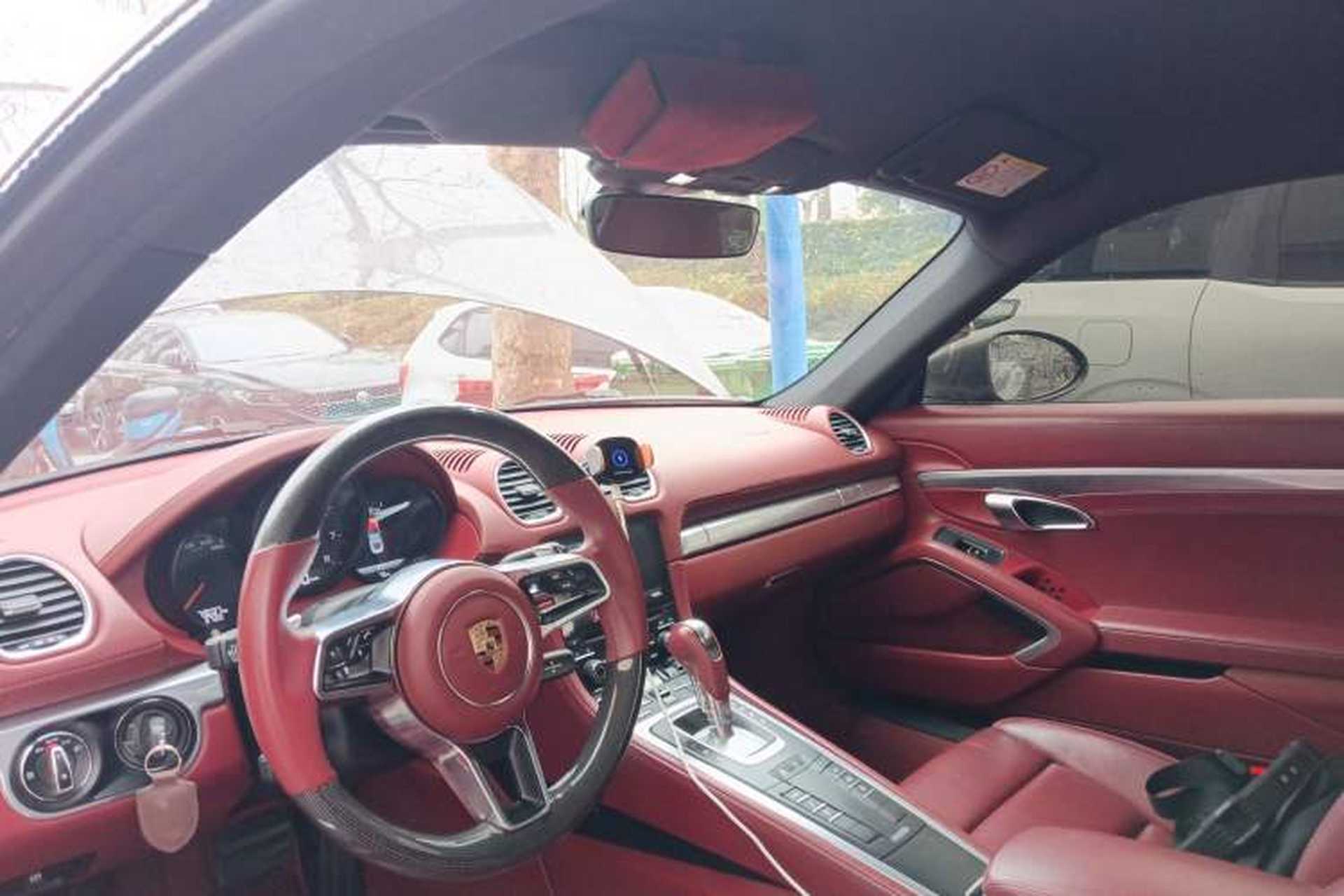 Used Porsche 718 2018 Cayman 2.0T Headliner