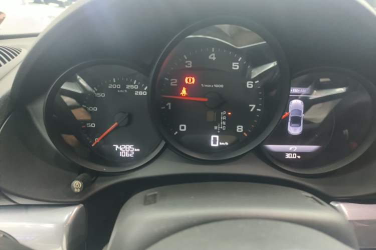 Used Porsche 718 2018 Boxster 2.0T Instrument Cluster