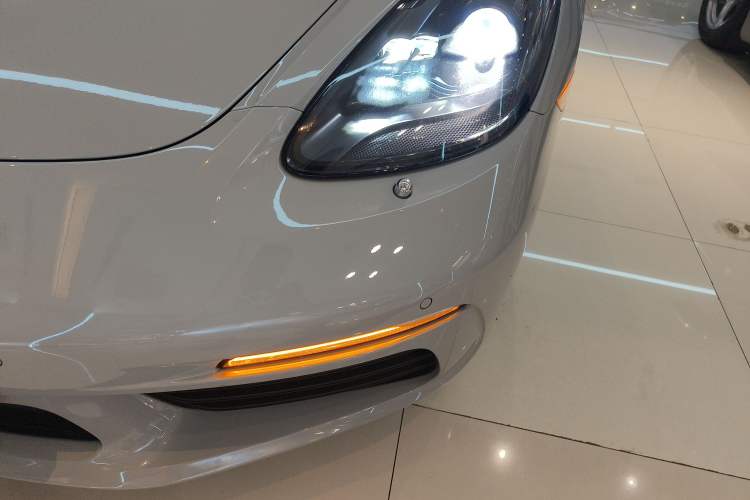 Used Porsche 718 2018 Boxster 2.0T Left Front Headlight