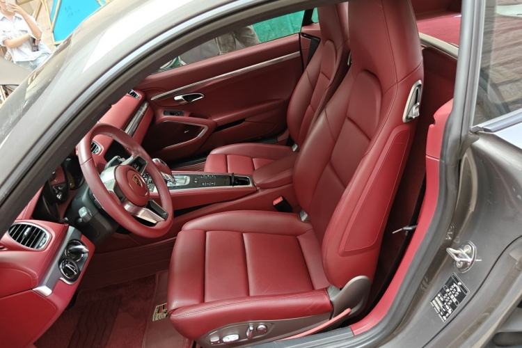 Used Porsche 718 2018 Cayman 2.0T Left Front Seat