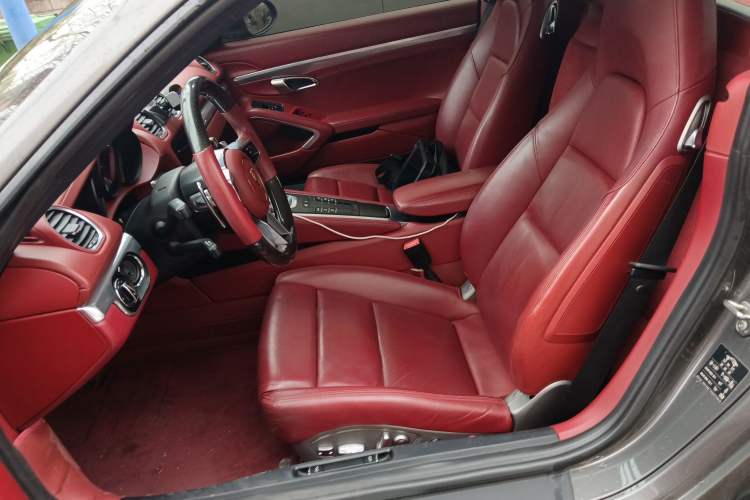 Used Porsche 718 2018 Cayman 2.0T Left Front Seat