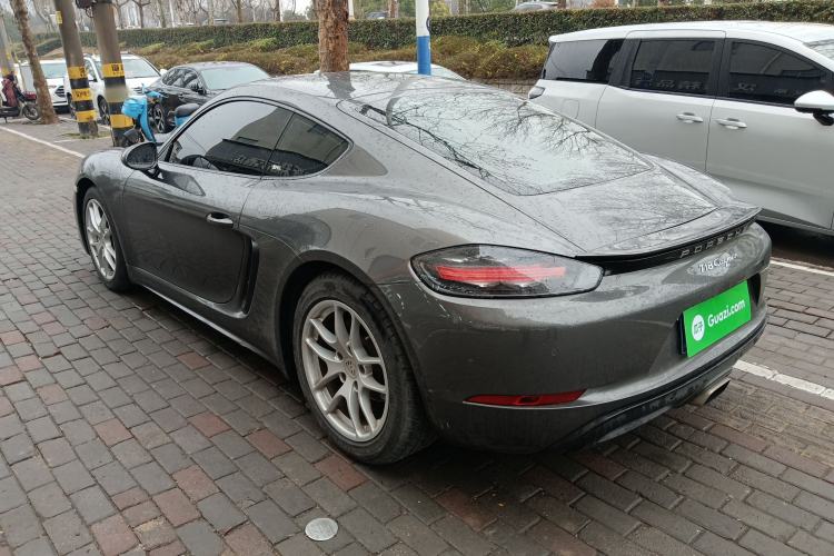 Used Porsche 718 2018 Cayman 2.0T Rear Left 45 Deg