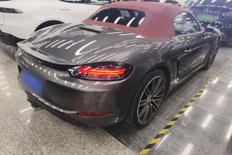 Used Porsche 718 2018 Boxster 2.0T Rear Right 45 Deg