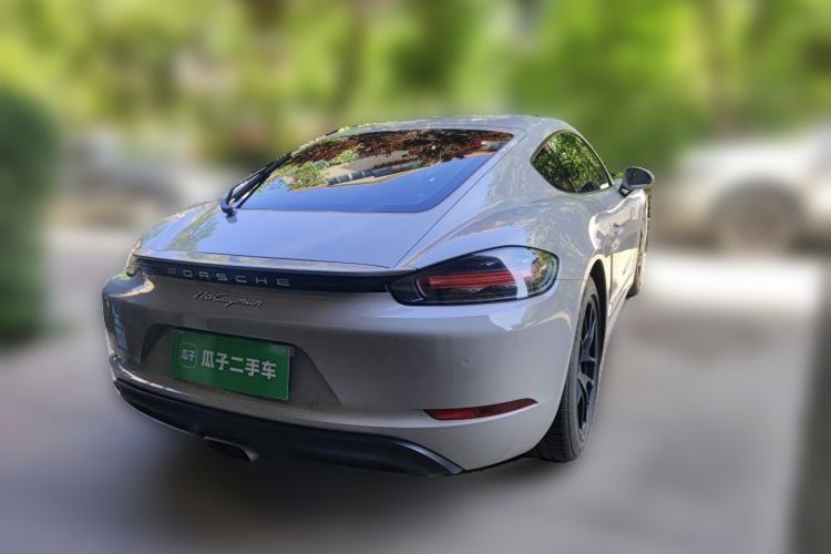 Used Porsche 718 2018 Cayman 2.0T Rear Right 45 Deg