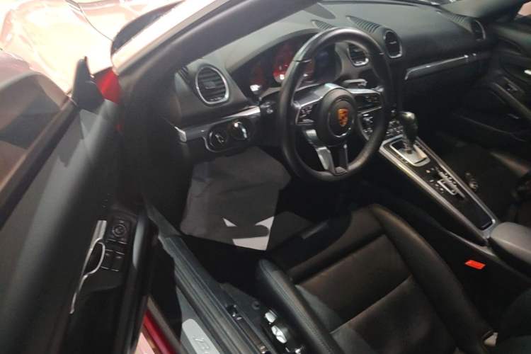 Used Porsche 718 2018 Boxster 2.0T Driver Seat