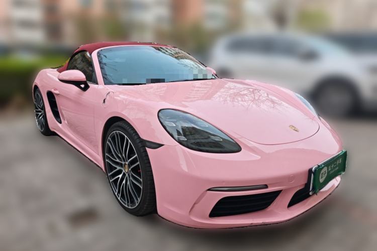 Used Porsche 718 2018 Boxster 2.0T Front Right 45 Deg