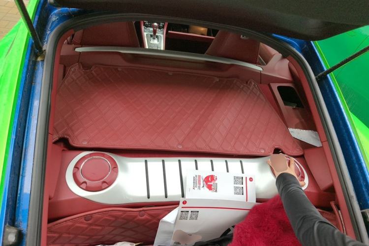 Used Porsche 718 2018 Cayman 2.0T Engine Bay