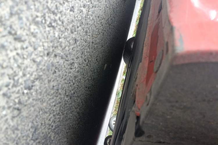 Used Porsche 718 2018 Cayman 2.0T Chassis Front Right