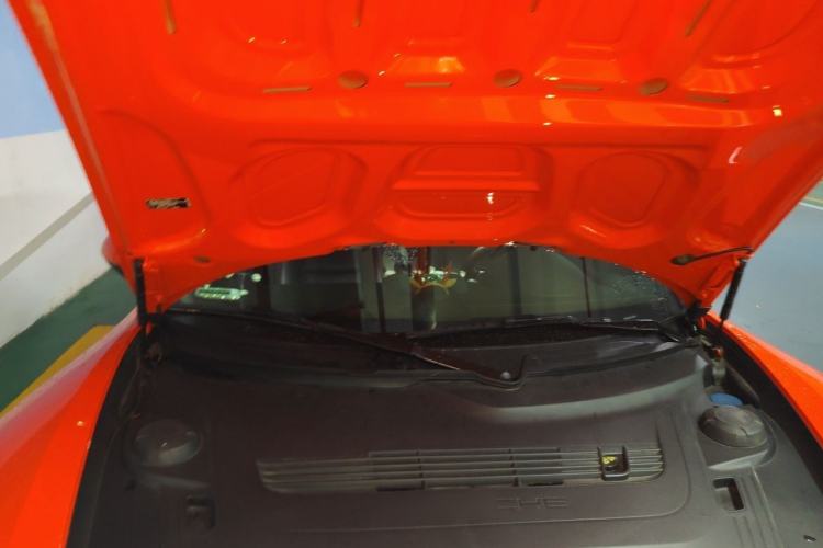 Used Porsche 718 2018 Cayman 2.0T Engine Bay