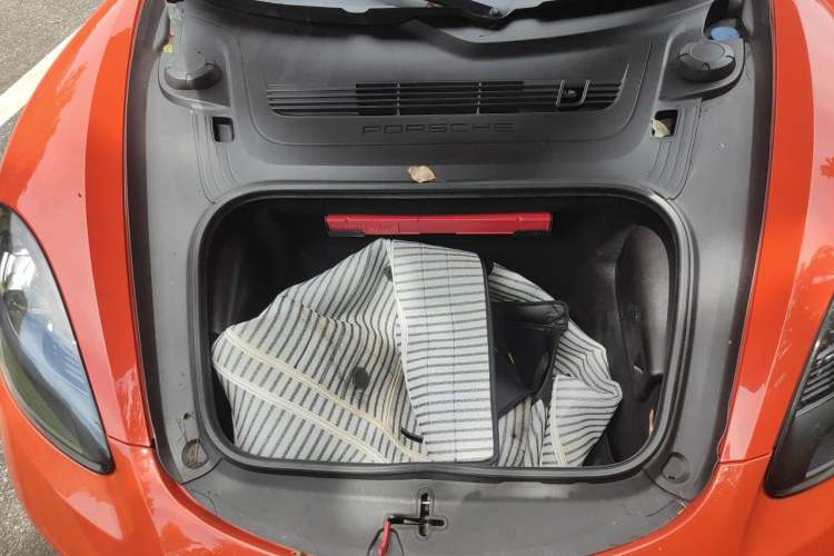 Used Porsche 718 2018 Boxster 2.0T Engine Bay