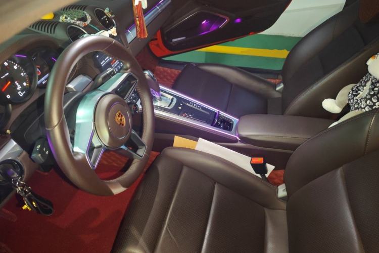 Used Porsche 718 2018 Cayman 2.0T Left Front Seat