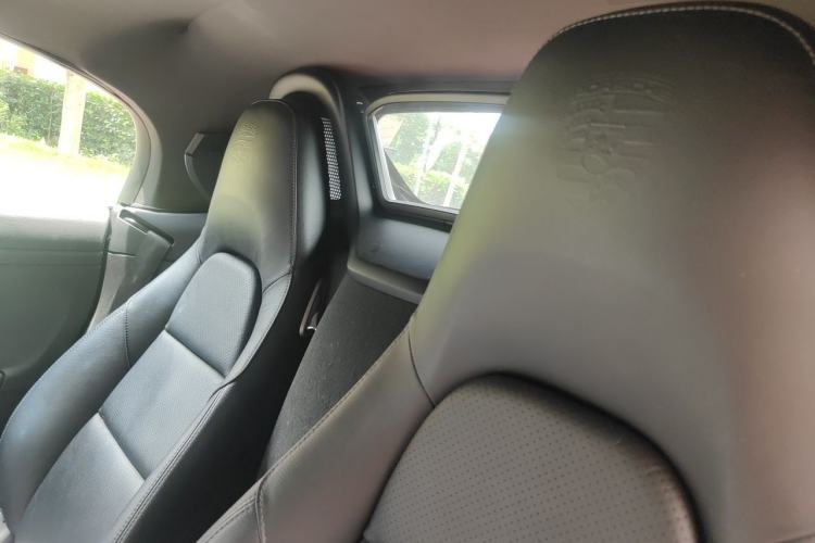 Used Porsche 718 2018 Boxster 2.0T Left Rear Seat