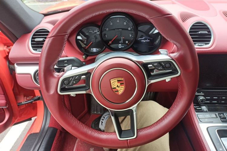 Used Porsche 718 2018 Cayman 2.0T Steering Wheel
