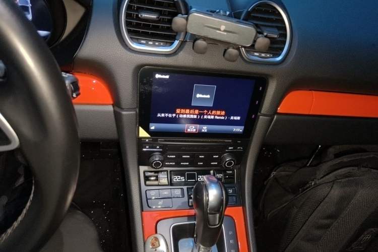 Used Porsche 718 2018 Boxster 2.0T Audio And AC Panel