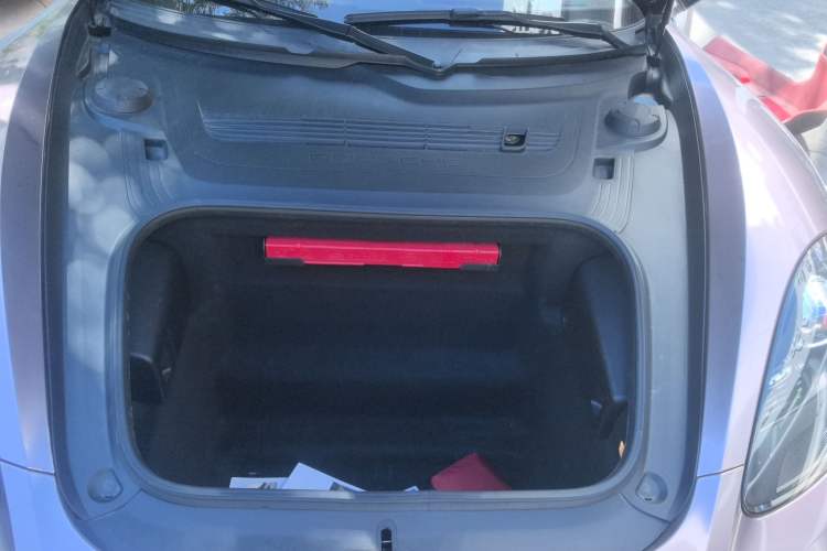 Used Porsche 718 2018 Boxster 2.0T Engine Bay