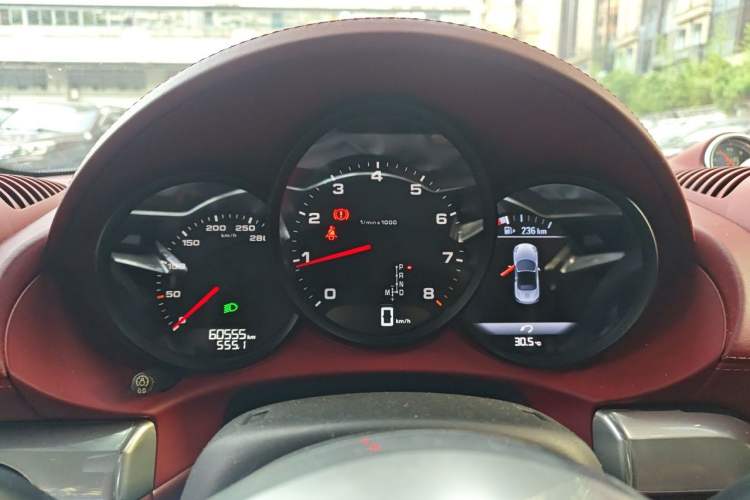 Used Porsche 718 2018 Boxster 2.0T Instrument Cluster