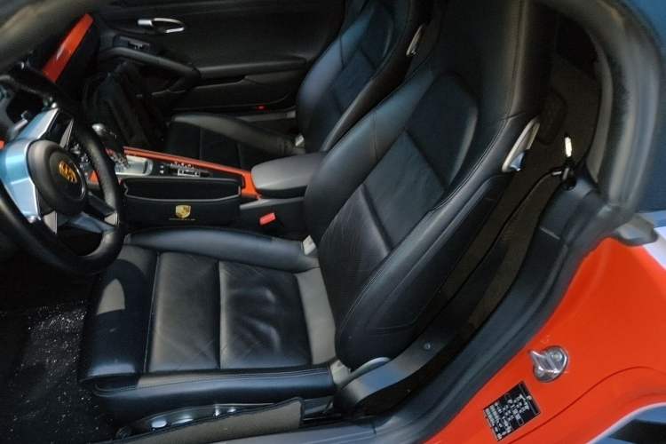 Used Porsche 718 2018 Boxster 2.0T Left Front Seat