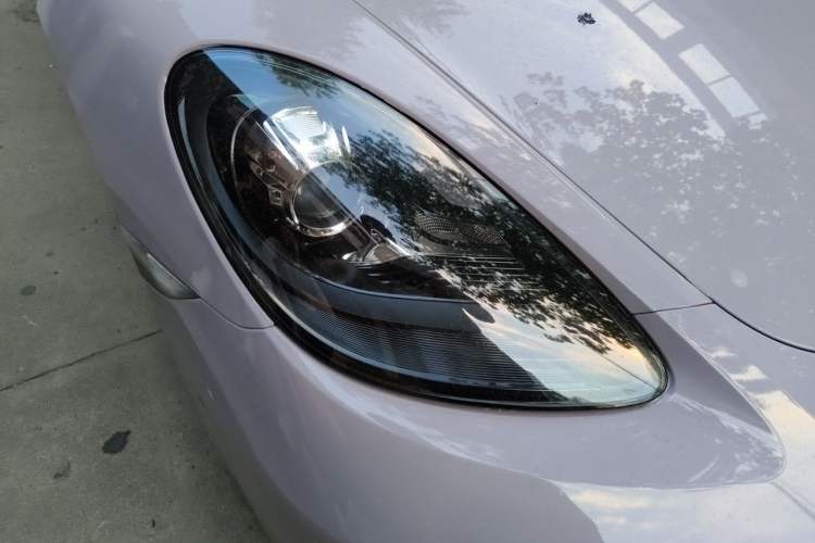 Used Porsche 718 2018 Boxster 2.0T Right Front Headlight