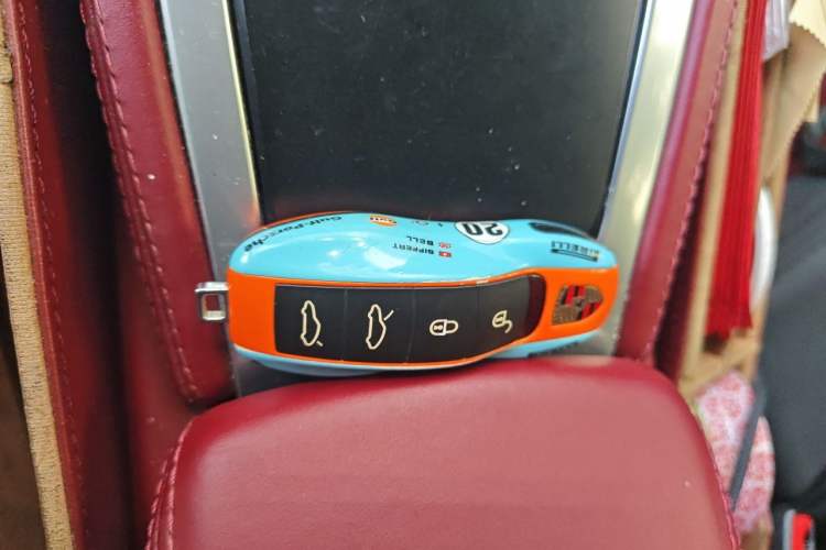 Used Porsche 718 2018 Boxster 2.0T Vehicle Key