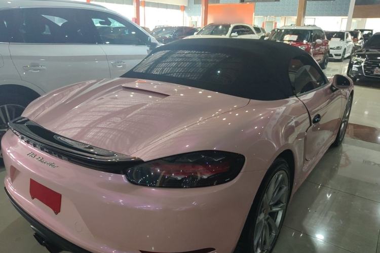 Used Porsche 718 2018 Boxster 2.0T Rear Right 45 Deg