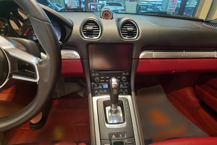 Used Porsche 718 2018 Boxster 2.0T Audio And AC Panel