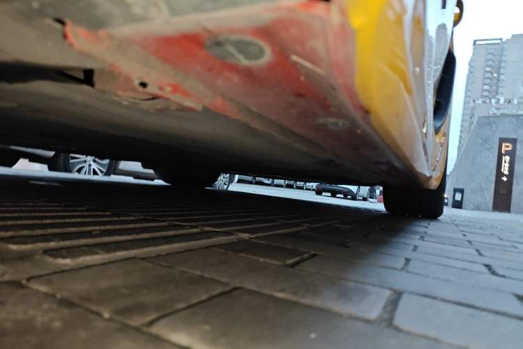 Used Porsche 718 2018 Cayman 2.0T Chassis Front Left