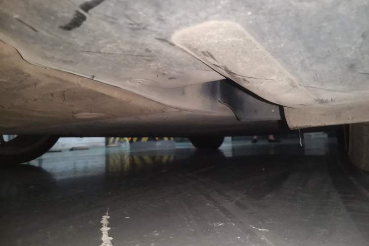 Used Porsche 718 2018 Cayman 2.0T Chassis Front Left