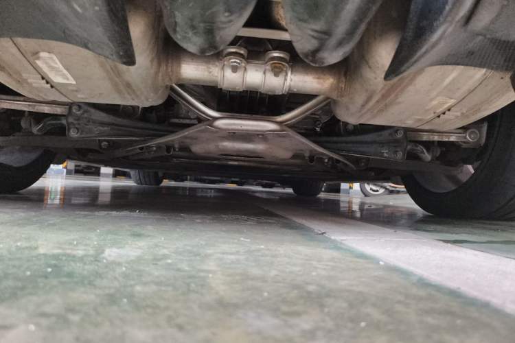 Used Porsche 718 2018 Cayman 2.0T Chassis Rear