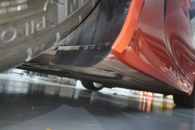 Used Porsche 718 2018 Cayman 2.0T Chassis Rear Right