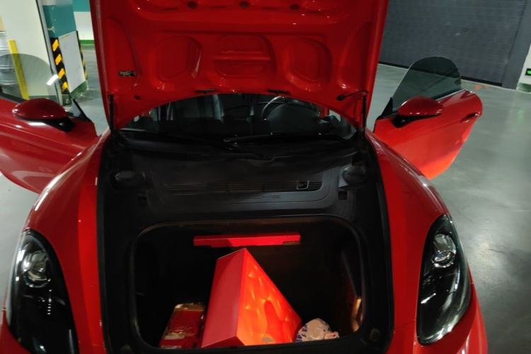 Used Porsche 718 2018 Boxster 2.0T Engine Bay