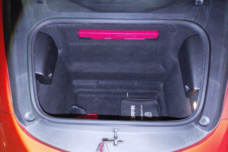 Used Porsche 718 2018 Cayman 2.0T Engine Bay