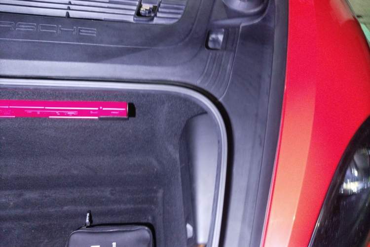 Used Porsche 718 2018 Cayman 2.0T Engine Bay Left