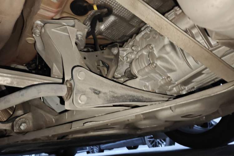Used Porsche 718 2018 Cayman 2.0T Engine Bay Right