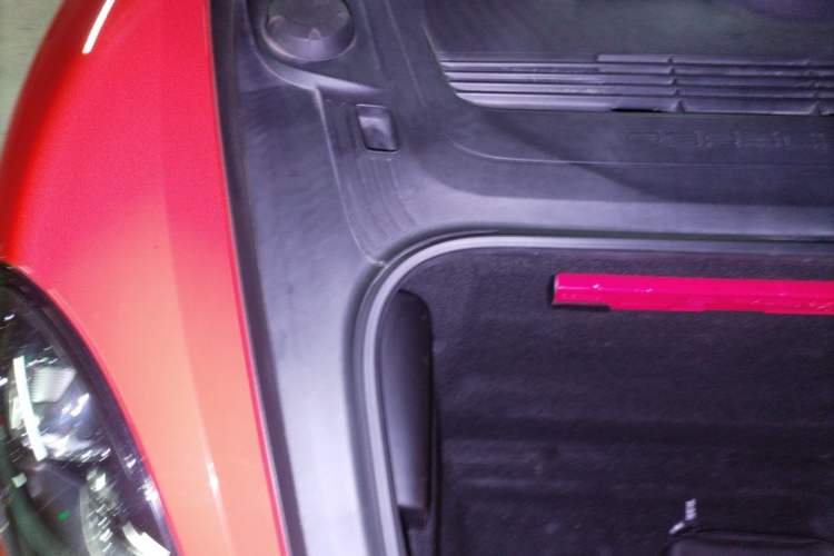 Used Porsche 718 2018 Cayman 2.0T Engine Bay Right