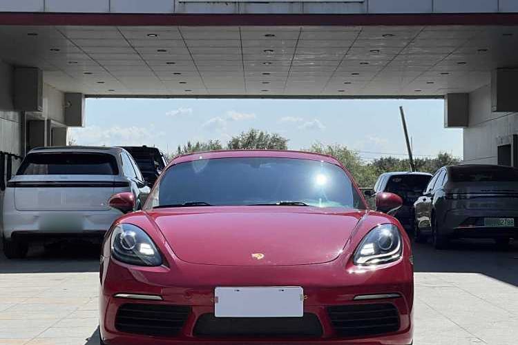 Used Porsche 718 2018 Cayman 2.0T Exterior 2
