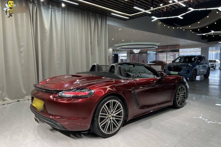 Used Porsche 718 2018 Boxster 2.0T Exterior 4