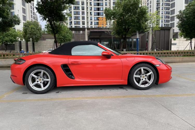 Used Porsche 718 2018 Boxster 2.0T Exterior 5