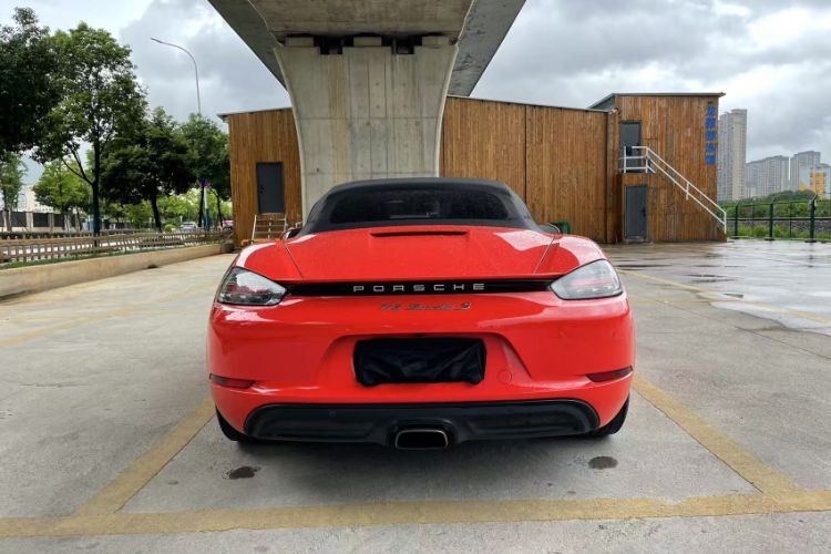 Used Porsche 718 2018 Boxster 2.0T Exterior 6