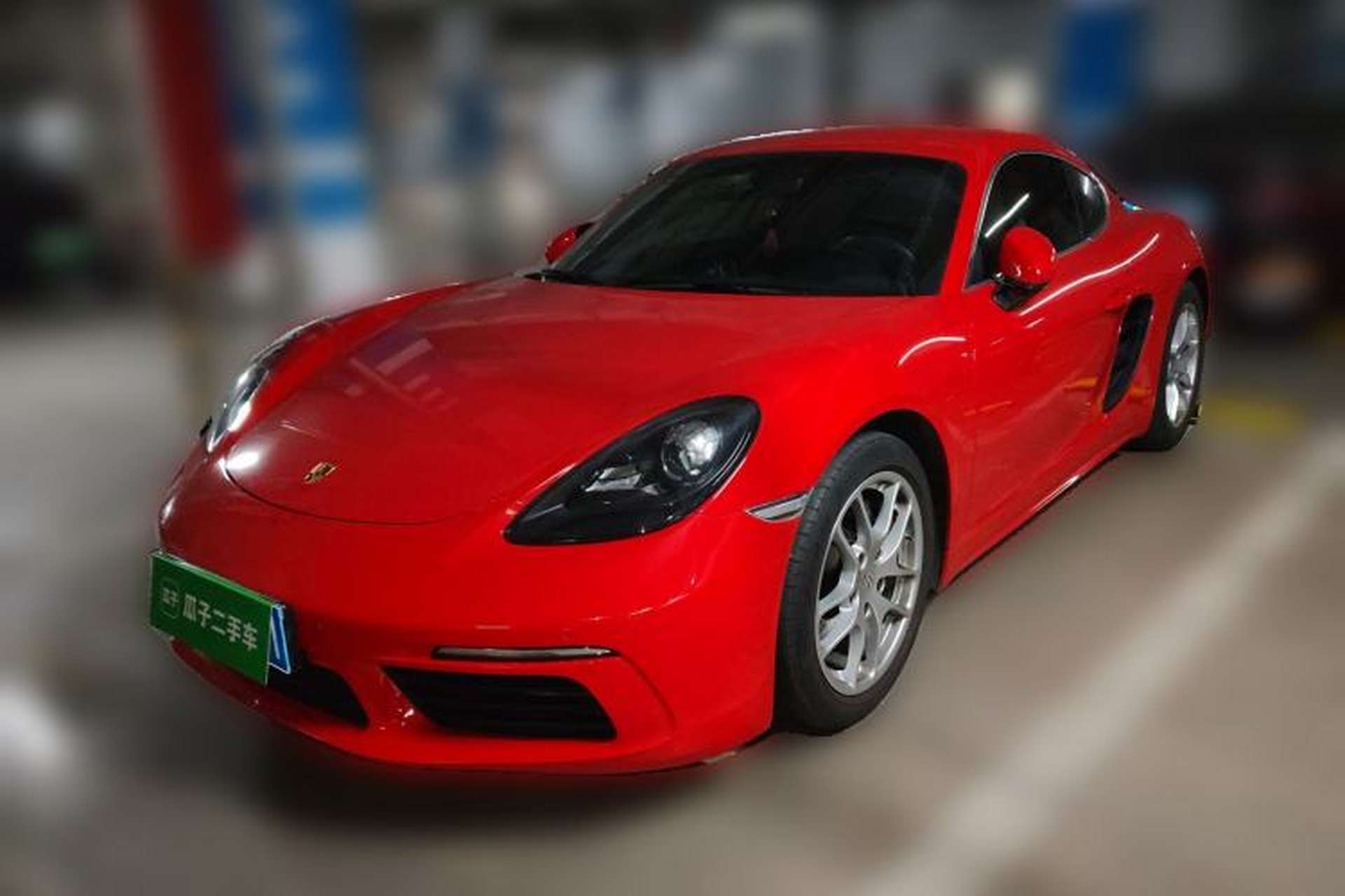 Used Porsche 718 2018 Cayman 2.0T Front Left 45 Deg