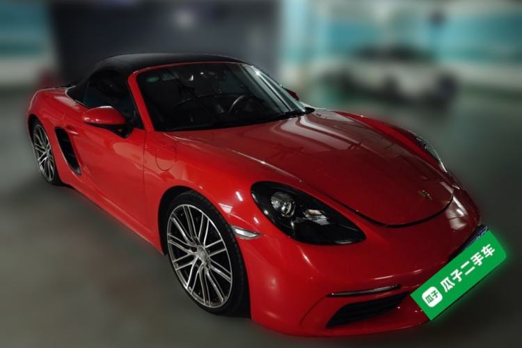 Used Porsche 718 2018 Boxster 2.0T Front Right 45 Deg