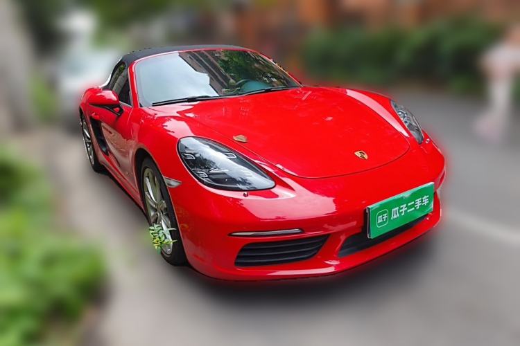 Used Porsche 718 2018 Boxster 2.0T Front Right 45 Deg