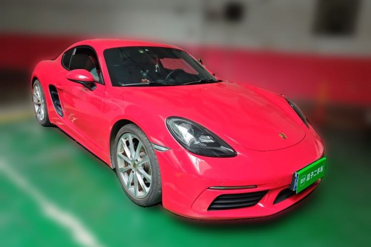 Used Porsche 718 2018 Cayman 2.0T Front Right 45 Deg