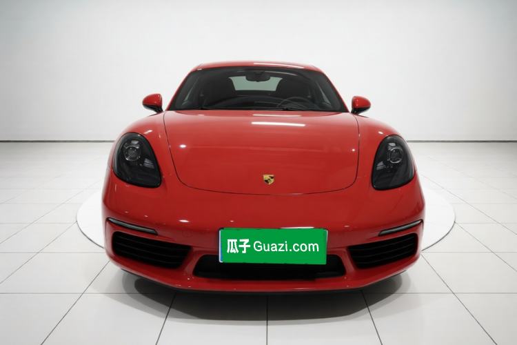Used Porsche 718 2018 Cayman 2.0T Front