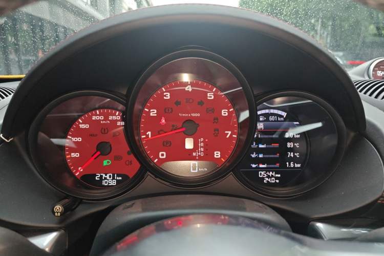 Used Porsche 718 2018 Cayman 2.0T Instrument Cluster