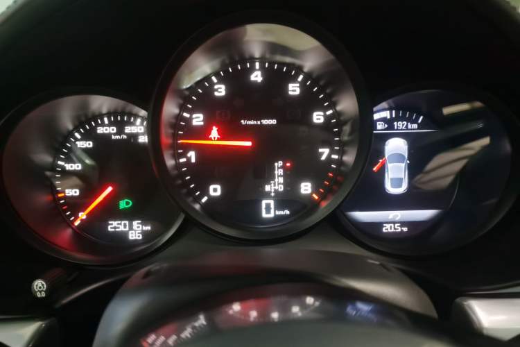 Used Porsche 718 2018 Cayman 2.0T Instrument Cluster